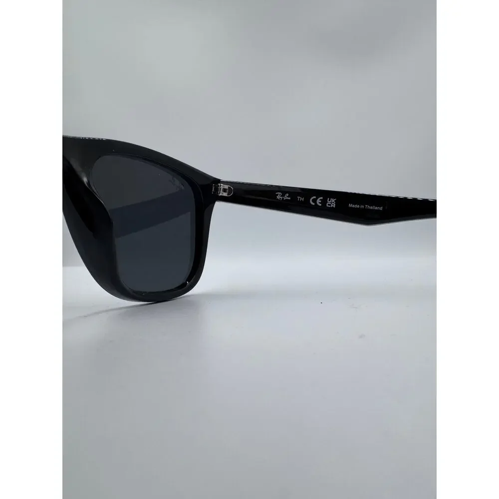 Ray-Ban RB4420 Sunglasses Black Frame Dark Grey Lens 65mm New With Box